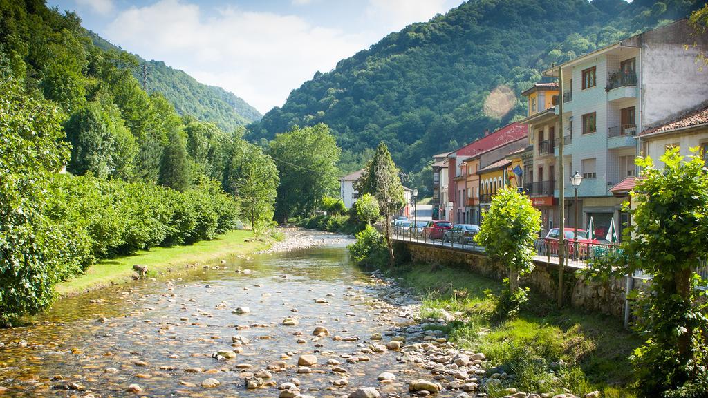 Alojamiento Calzada Romana Belmonte De Miranda エクステリア 写真