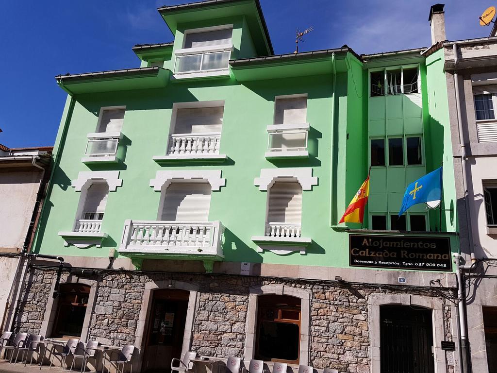 Alojamiento Calzada Romana Belmonte De Miranda エクステリア 写真